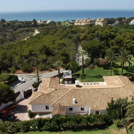 Moderna En Villa Marbella