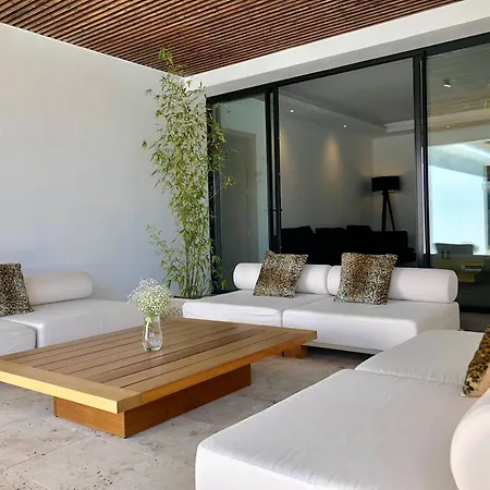 Moderna En