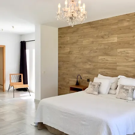 Moderna En * Marbella